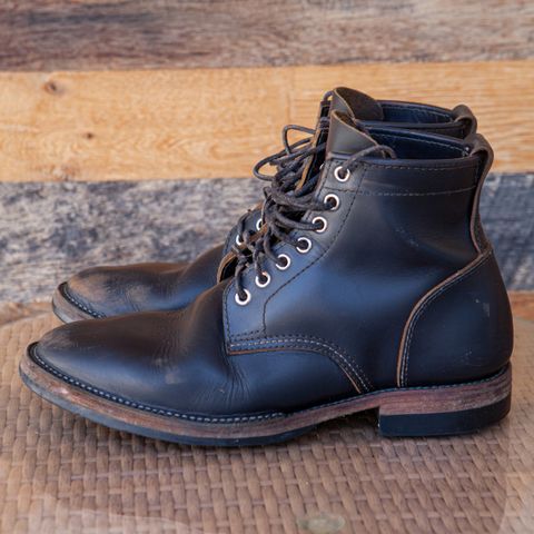 Santalum x PTC The Klondike Service Boot in S.B. Foot Black Klondike