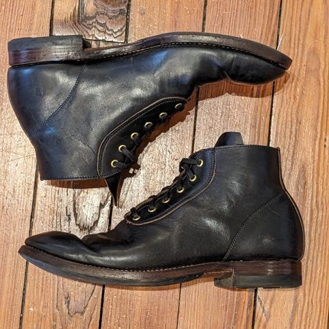 Unsung Prototype in Horween Black Wrangler Double Horsefront