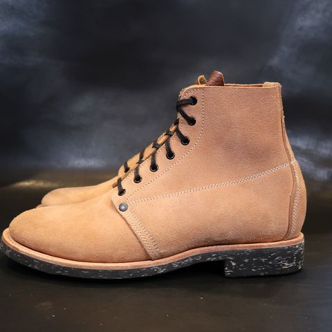 Search result thumbnail of Unsung U 22-1 Slog Boot in Horween English Tan Dublin Roughout