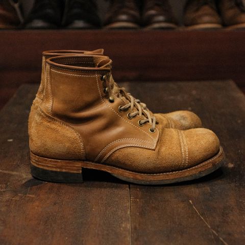 Akito Heritage Boots in Unknown Leather