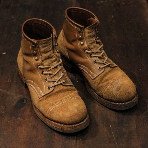 Akito Heritage Boots in Unknown Leather