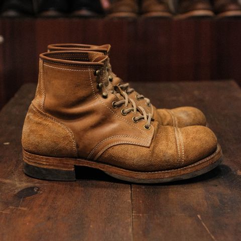 Akito Heritage Boots in Unknown Leather