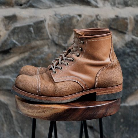 Akito Heritage Boots in Unknown Leather