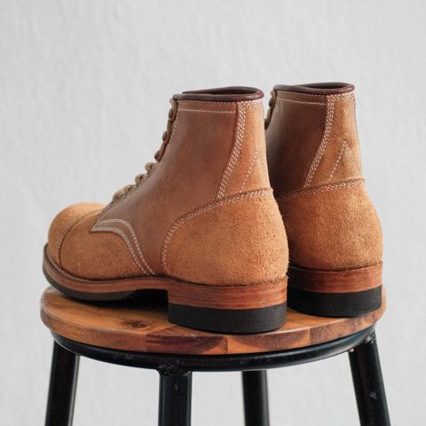Akito Heritage Boots in Unknown Leather