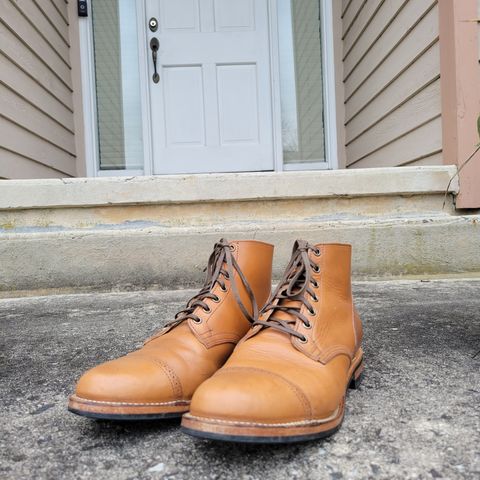 Viberg Service Boot BCT in Horween Bourbon Horsebutt