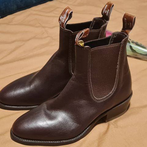 R.M. Williams Lady Yearling Boot in Chestnut Yearling