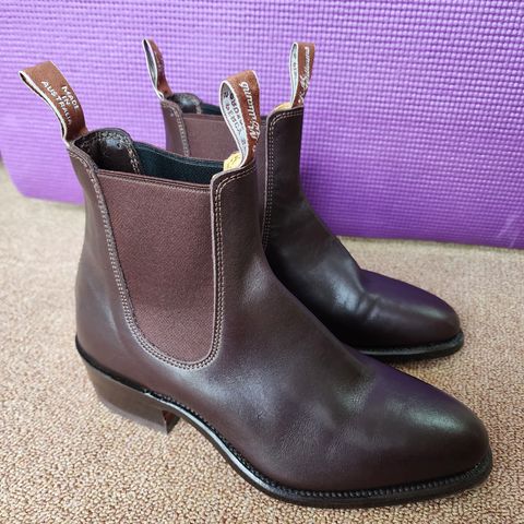 R.M. Williams Lady Yearling Boot in Chestnut Yearling