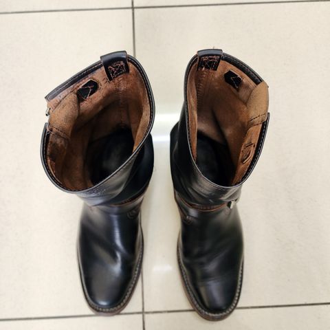 Wesco Mister Lou in Horween Black Chromexcel Horsehide