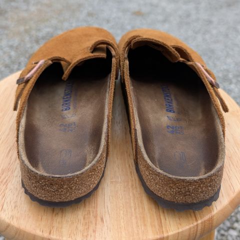 Birkenstock Boston in Mink Suede