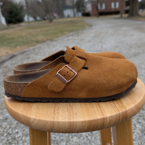 Birkenstock Boston in Mink Suede