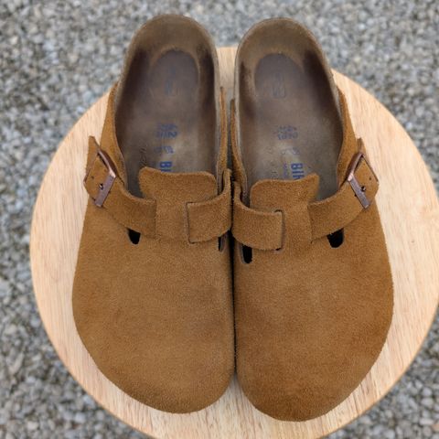 Birkenstock Boston in Mink Suede