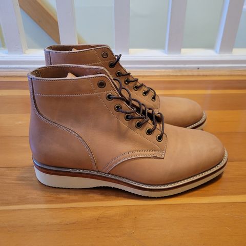 Onderhoud SVC01 Boondocker in Horween Natural Essex