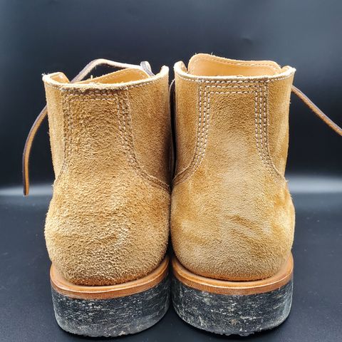 Viberg Boondocker in Horween Faded Wheat Chamois Roughout