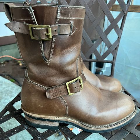 Viberg Engineer in Horween Natural Chromexcel