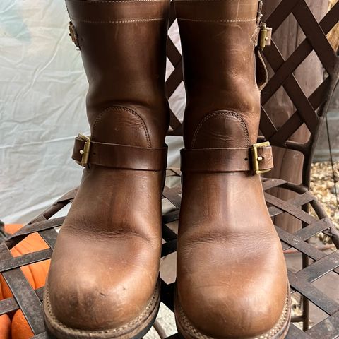 Viberg Engineer in Horween Natural Chromexcel