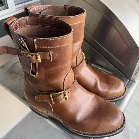 Viberg Engineer in Horween Natural Chromexcel