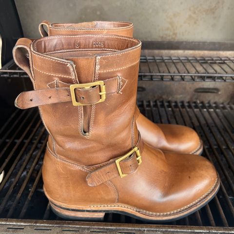 Viberg Engineer in Horween Natural Chromexcel