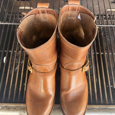 Viberg Engineer in Horween Natural Chromexcel