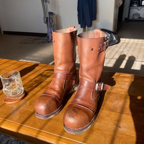 Thurmont Leather Company Munson Engineer in Unknown Natural Veg Tan