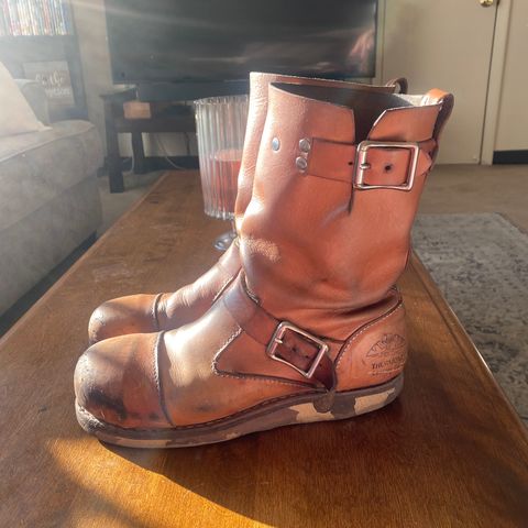 Thurmont Leather Company Munson Engineer in Unknown Natural Veg Tan