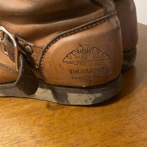 Thurmont Leather Company Munson Engineer in Unknown Natural Veg Tan
