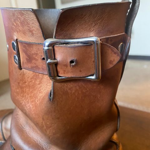 Thurmont Leather Company Munson Engineer in Unknown Natural Veg Tan