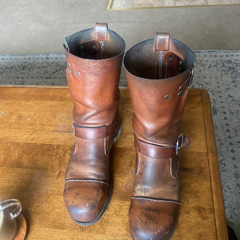 Thurmont Leather Company Munson Engineer in Unknown Natural Veg Tan