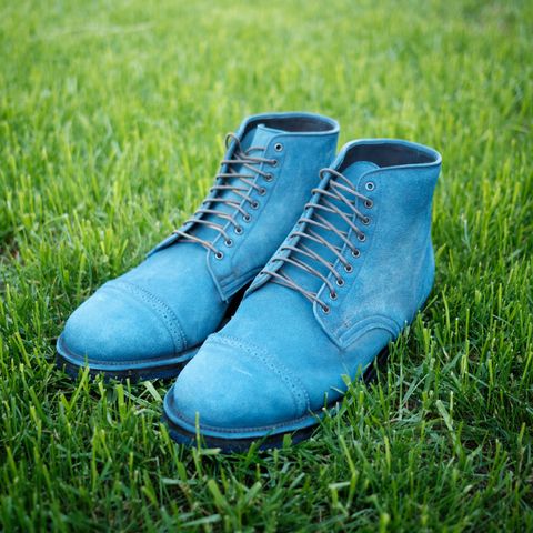 Viberg Service Boot in C.F. Stead Milkshake Janus Calf Suede & indigo dyed C.F. Stead Milkshake suede
