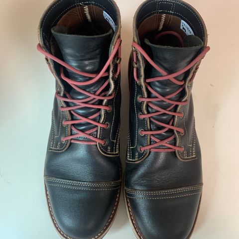 Truman Cap Toe Boot in Horween Black Waxed Flesh
