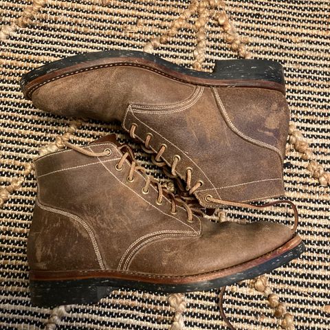 Onderhoud SVC01 Boondocker in Horween Marine Field Roughout