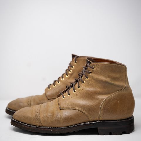 Grant Stone Garrison Boot in C.F. Stead Natural Waxy Commander Suede