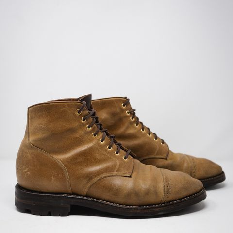 Grant Stone Garrison Boot in C.F. Stead Natural Waxy Commander Suede