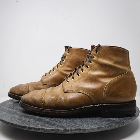 Grant Stone Garrison Boot in C.F. Stead Natural Waxy Commander Suede
