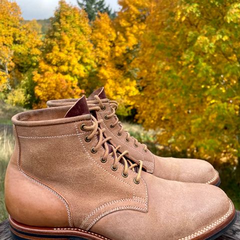Flame Panda Service Boot in Natural Roughout Horsebutt