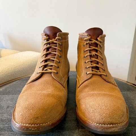 Flame Panda Service Boot in Natural Roughout Horsebutt