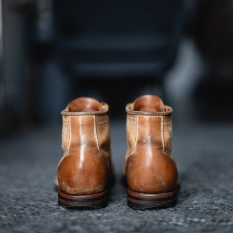 Flame Panda Service Boot in Natural Roughout Horsebutt