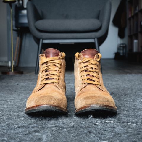 Flame Panda Service Boot in Natural Roughout Horsebutt