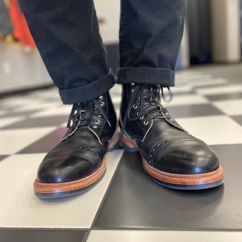 View photo of Oak Street Bootmakers Field Boot in Horween Black Teacore Chromexcel