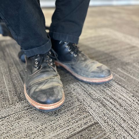 View photo of Oak Street Bootmakers Field Boot in Horween Black Teacore Chromexcel