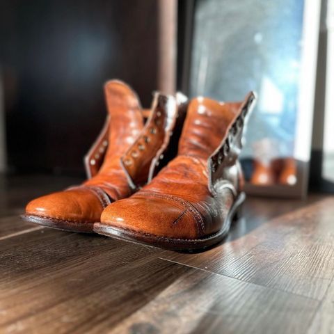 View photo of Oak Street Bootmakers Trench Boot in Horween Natural Chromexcel