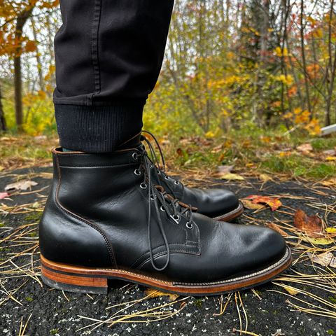 Viberg Service Boot in Horween Black Chromexcel