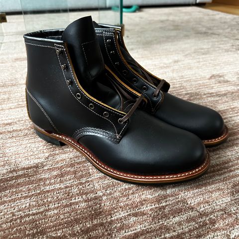 Red Wing Beckman Flatbox in S.B. Foot Black Klondike