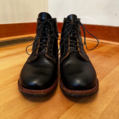 Red Wing Beckman Flatbox in S.B. Foot Black Klondike