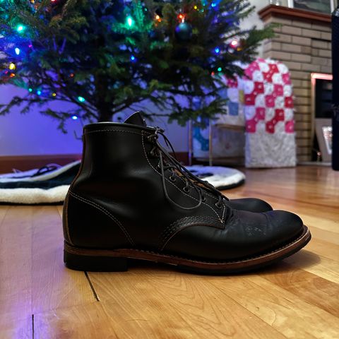 Red Wing Beckman Flatbox in S.B. Foot Black Klondike