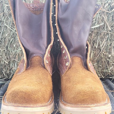 View photo of Nicks MTO in Law Tanning Brown Roughout Shruken Bison