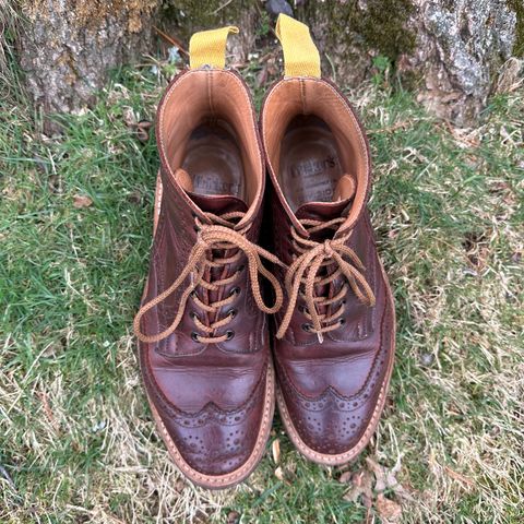 View photo of Tricker's Stow Country Boot in C.F. Stead Bordeaux Oiled Shoulder