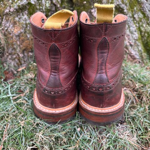 Tricker's Stow Country Boot in C.F. Stead Bordeaux Oiled Shoulder