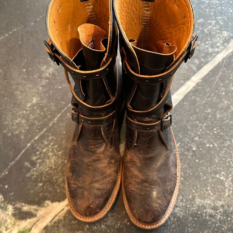 Eastman Leather Tanker Boots in Black Horsehide