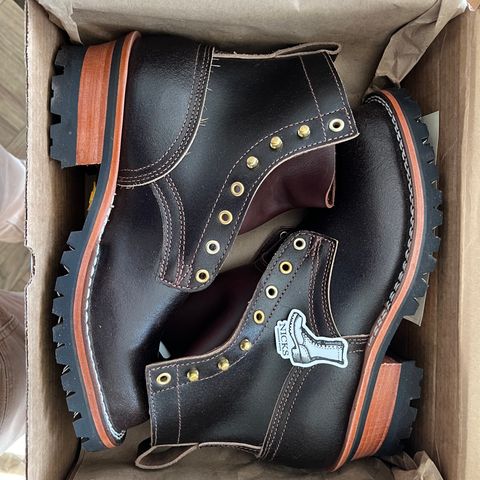 Nicks Urban Logger in Horween Brown Waxed Flesh