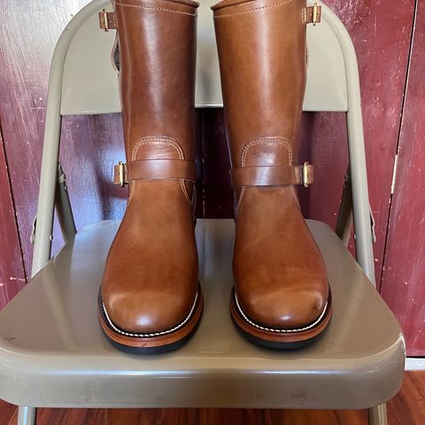 Attractions BILTBUCK Engineer Boots in Crust Horsebutt